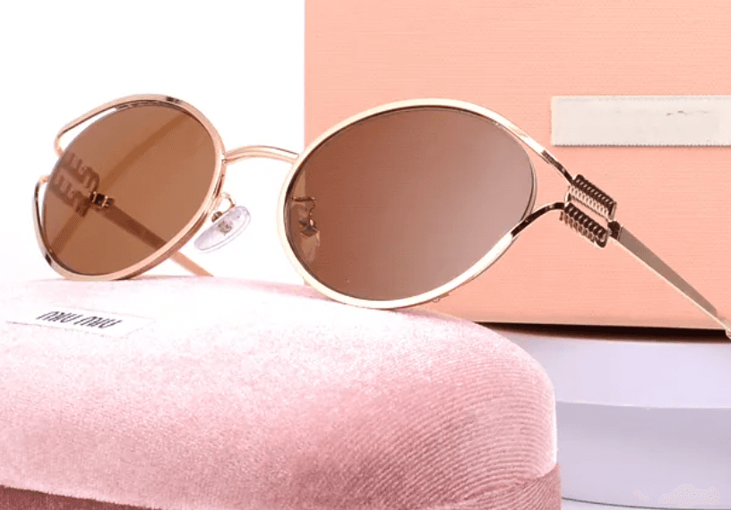 Miu Miu glasses (all glasses link)