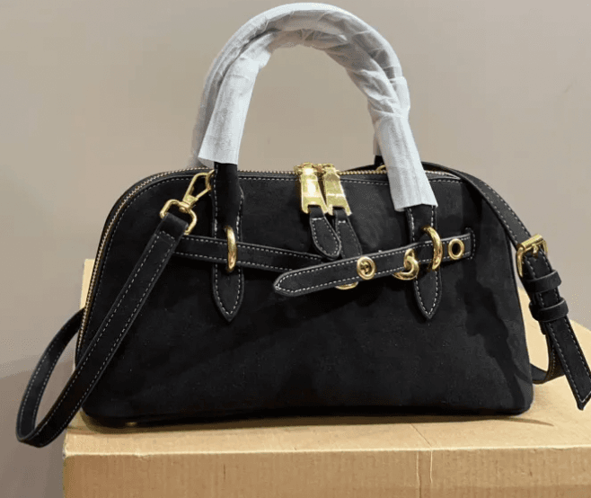 Miu Miu -suede