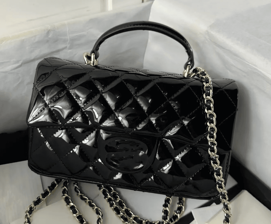 Black Shiny Chanel (adore this bag)