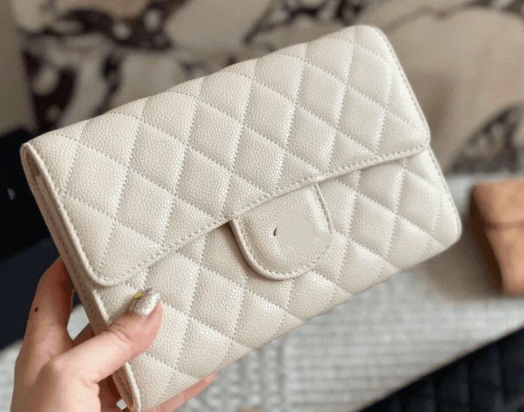 Chanel WOC