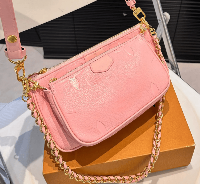 LV purse