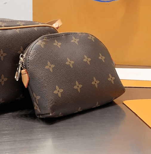 LV Pouch 