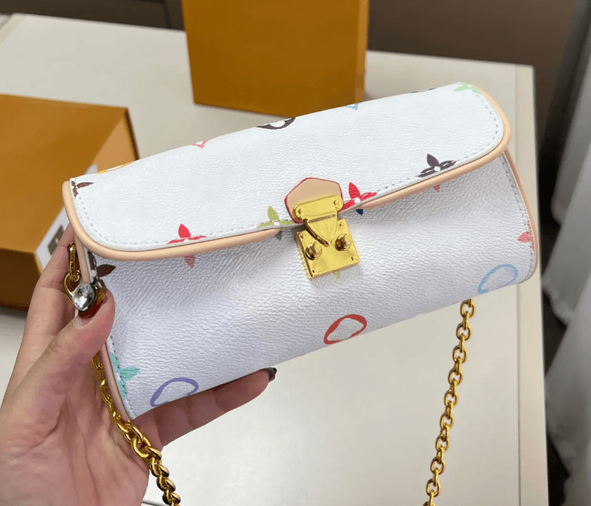 LV Murakami