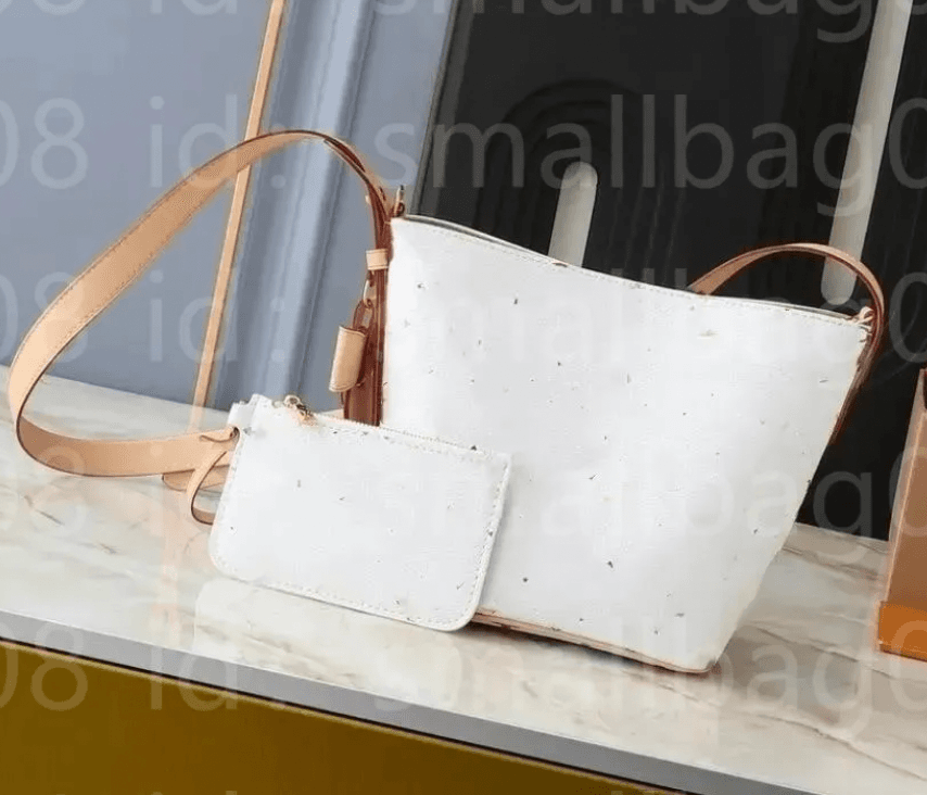 LV Murakami