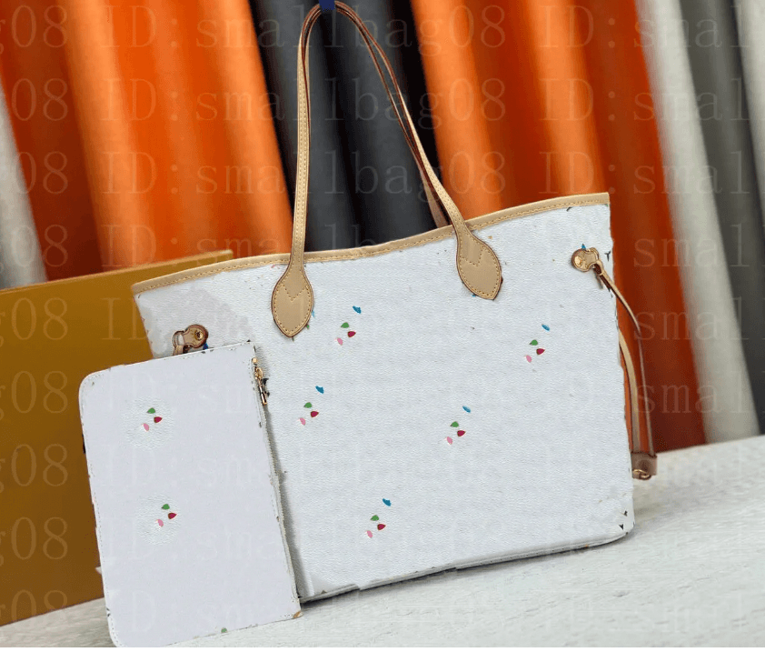 LV everyday tote