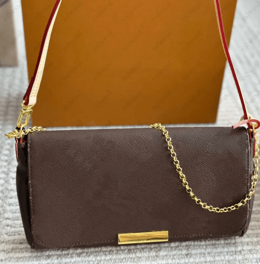 LV Pochette