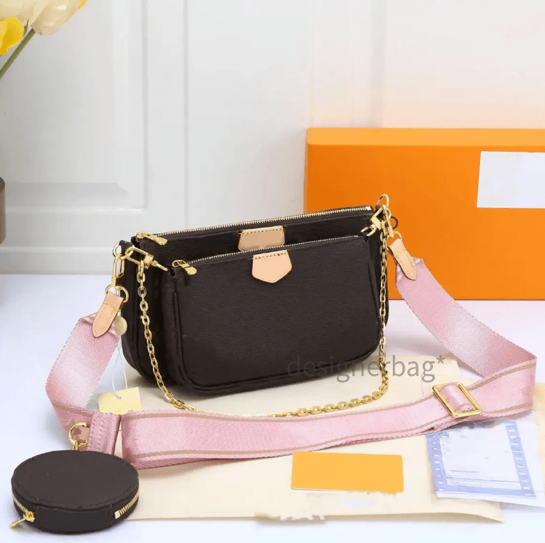 LV Multi Pochette